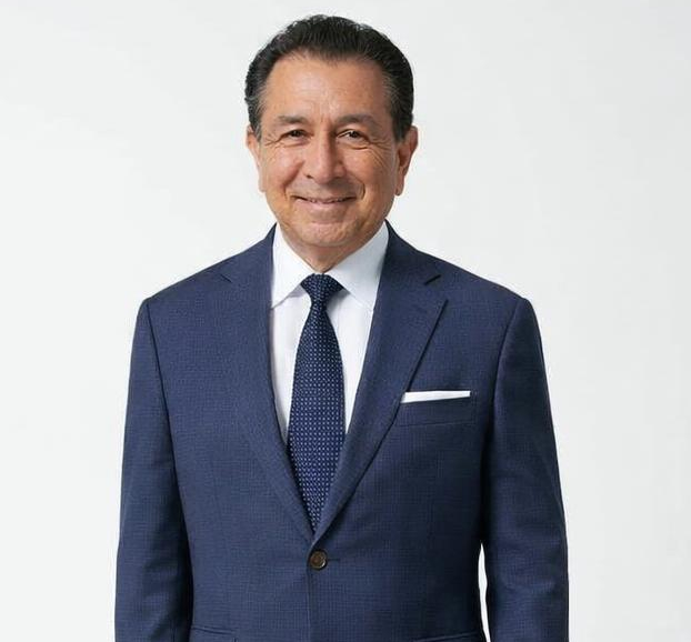 Dr. Thomas Gonzales, dental implant specialist in Arcadia CA